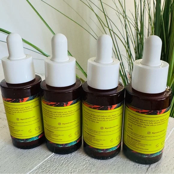 Good Molecules Discoloration Correcting Serum - 1fl. oz - Picture 2 of 4